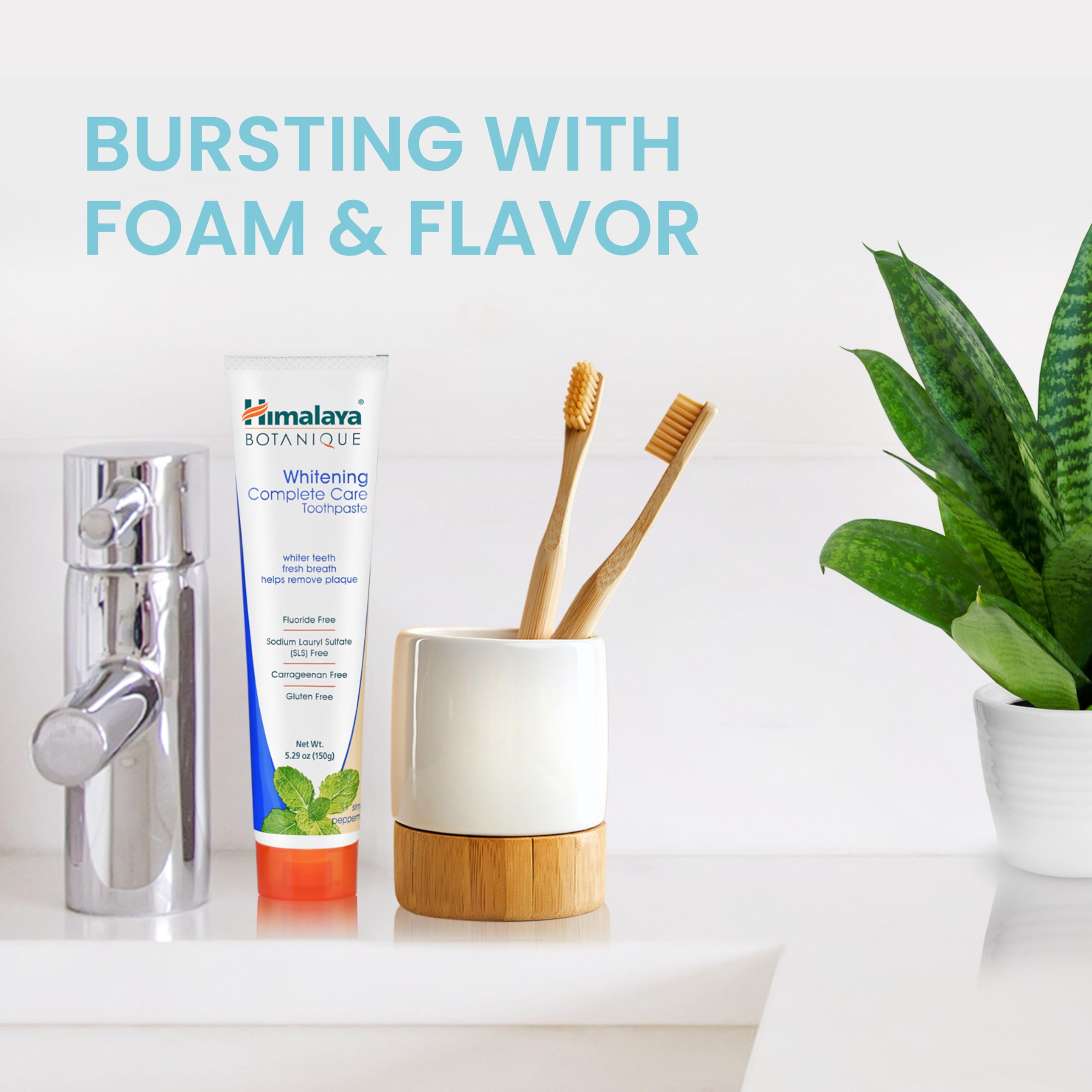 Himalaya Botanique Complete Care Whitening Toothpaste, Simply Mint, for a Clean Mouth, Whiter Teeth and Fresh Breath, 5.29 oz